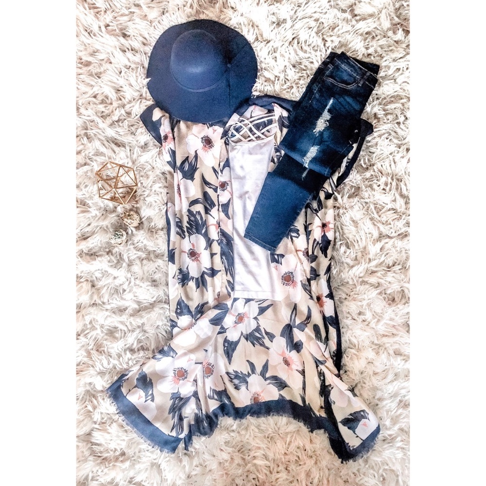 Kristy Kimono